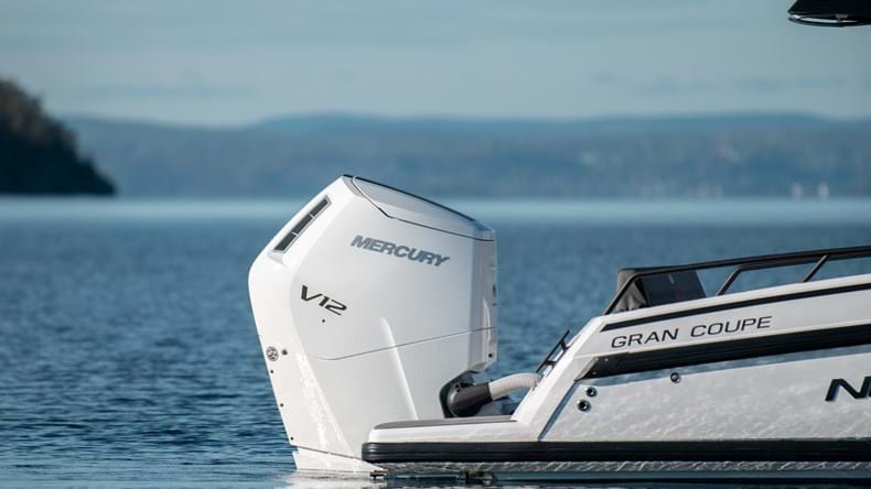 Mercury Verado V12 Vi analyserer verdens største utenbordsmotor